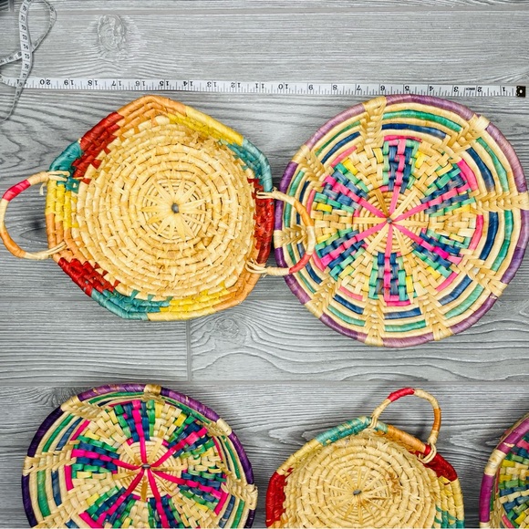 Vintage pastel woven baskets 6 , 3 w/ handles 3 without decoration accents boho - Picture 6 of 7